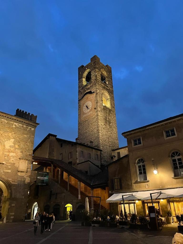 Silvia Suite - Appartamento Citta Alta Bergamo Exterior foto